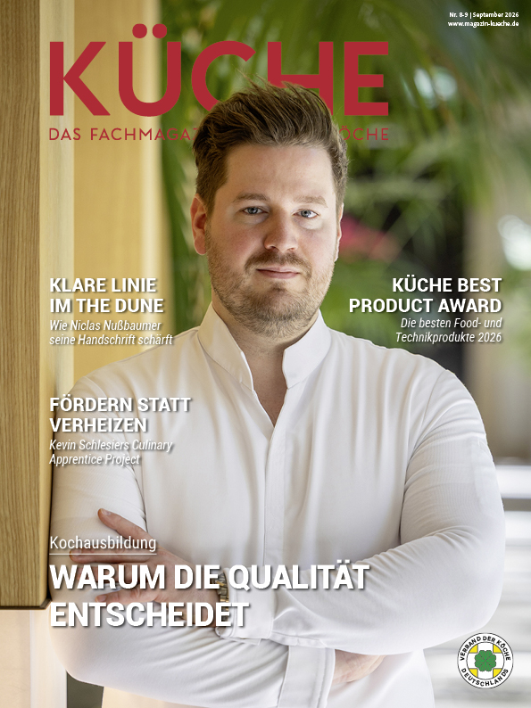 Cover der KÜCHE Ausgabe 8-9/26 mit Niclas Nußbaumer