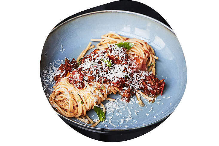 Spaghetti Bolognese mit pflanzlichem Hack von endori: Das Gericht dient als Praxisbeispiel für die Bewertung im Gastronomischen Ampelsystem