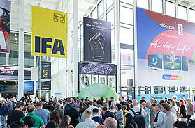 Auf der IFA 2026 in Berlin gehören vernetzte Küchengeräte und Anwendungen künstlicher Intelligenz zu den Themen der Messe. Foto: © IFA Berlin