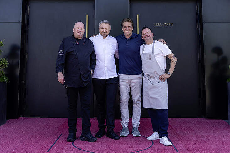 Thomas Mack, CEO von Eatrenalin (2.v.re.), mit den Sterneköchen Dieter Koschina, Peter Hagen-Wiest und Hans Neuner