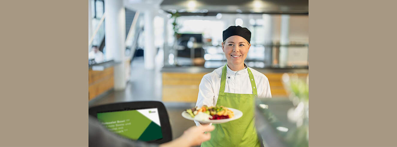 WISAG Catering eine neue kulinarische Aktion durch: „Westen wild & würzig“ bringt traditionelle Rezepturen aus dem Westen Deutschlands in Betriebsrestaurants, Krankenhäuser und Pflegeeinrichtungen 