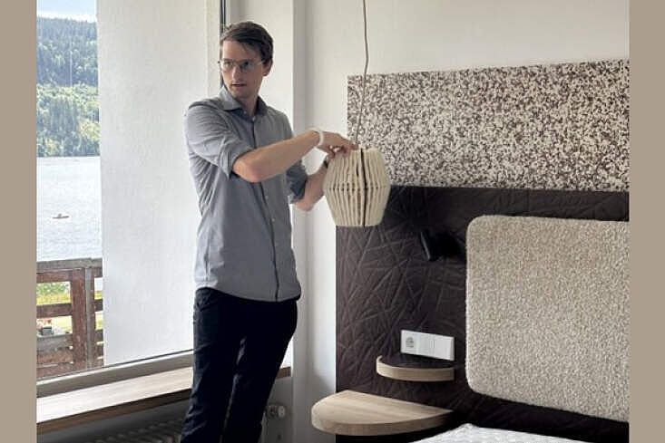 Fabian Wiesler unterstützt Hotels und Gastronomiebetriebe bei der Erstellung von CO₂-Bilanzen.