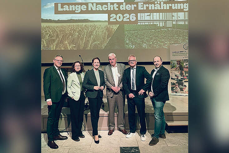 Vorstand von Ernährung-NRW mit NRW-Landwirtschaftsministerin Silke Gorißen bei der Langen Nacht der Ernährung 2026 in Bergisch Gladbach