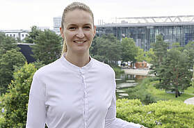 Julia Orschiedt übernimmt im The Ritz-Carlton, Wolfsburg die Positionen der Sous-Chefin und des Pastry Head Chef. Foto: © Matthias Leitzke