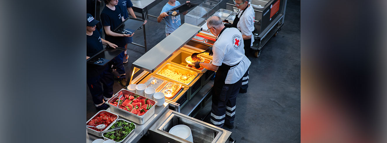 Rieber stellte im speisewerk des urbanharbor Ludwigsburg die mobile Food- und Verpflegungsinfrastruktur für die Katastrophenschutzübung „Familia Communalis“ bereit.
