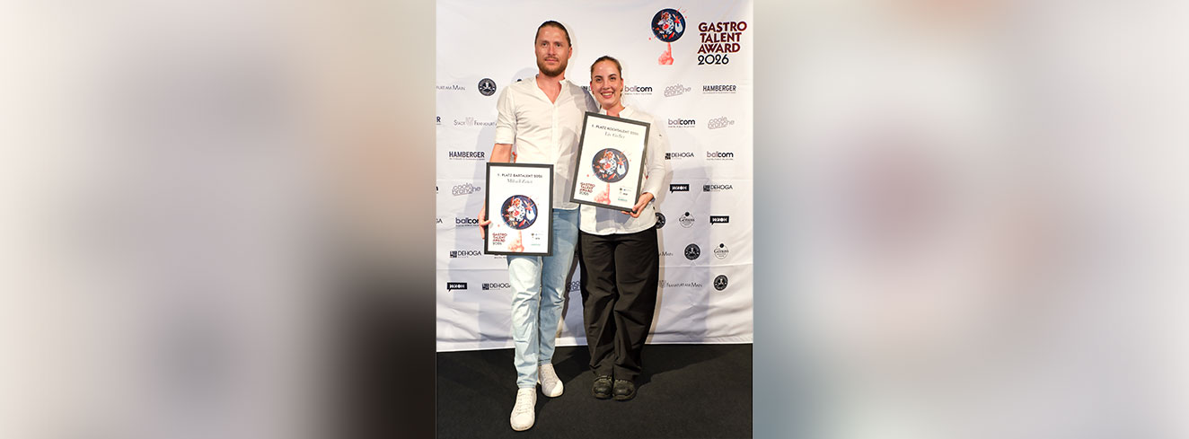 Mihail Zaiat (links) aus dem VaiVai wurde als „Bartalent 2026“ ausgezeichnet. Liv Geller vom Bornheimer Ratskeller erhielt den Titel „Kochtalent 2026“.